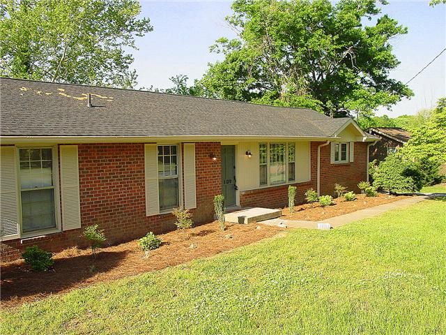 109 Teresa Dr, Old Hickory, TN 37138