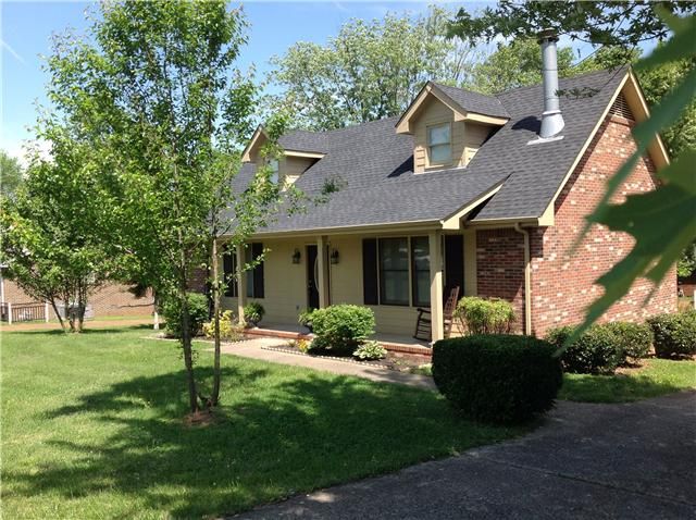 3701 Curtiswood Ln, Springfield, TN 37172