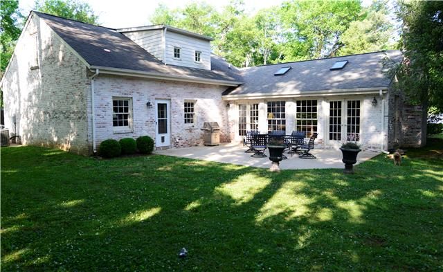 918 Chancery Ln, Nashville, TN 37205