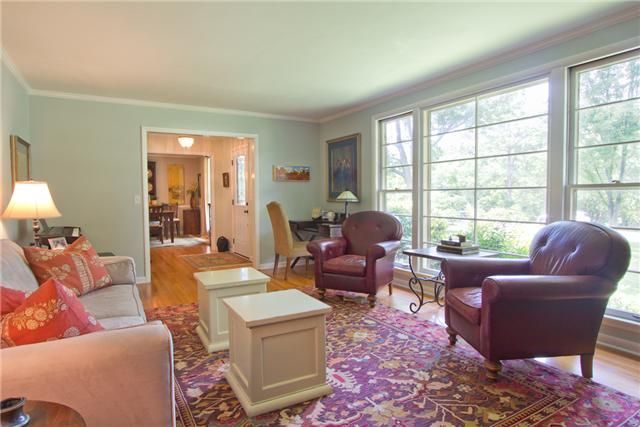 827 Brentview Dr, Nashville, TN 37220