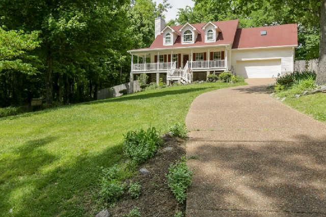 40 Carter Ln, Mount Juliet, TN 37122