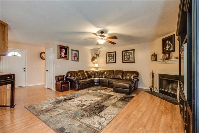805 Nathan Dr, Columbia, TN 38401