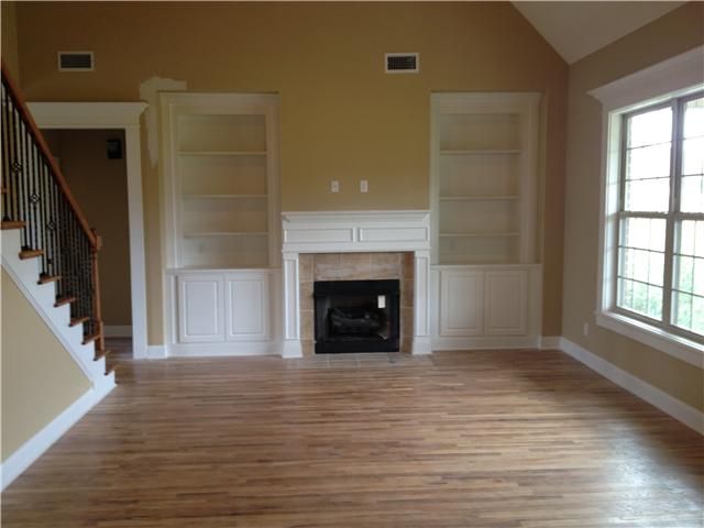 5135 Honeybee Dr, Murfreesboro, TN 37129