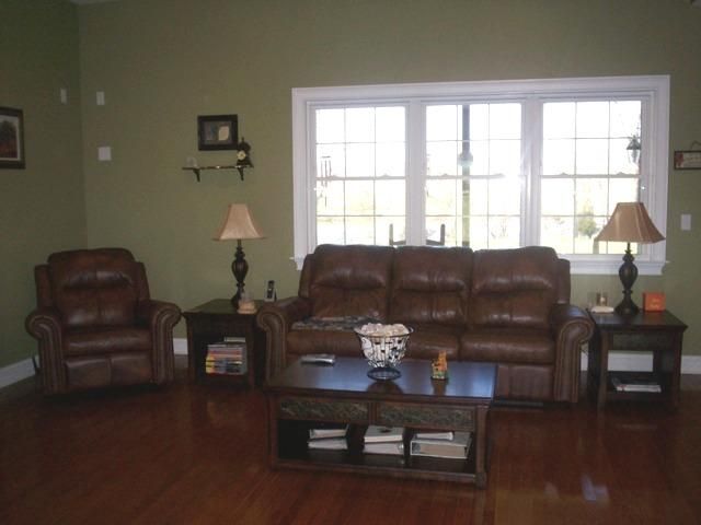 17 Hallie Ln, Riddleton, TN 37151