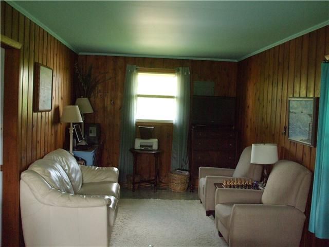 2400B North Hillcrest Dr, Springfield, TN 37172
