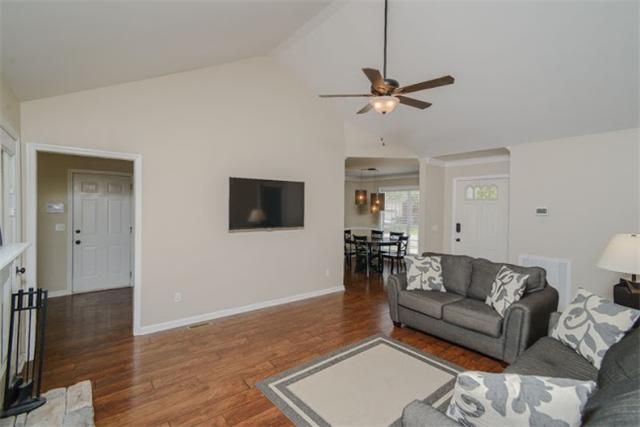 2128 Riverway Dr, Old Hickory, TN 37138