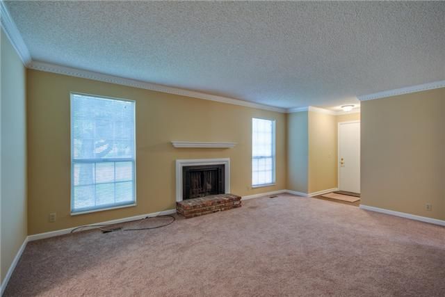1012 Carriage Way Ct, Hermitage, TN 37076