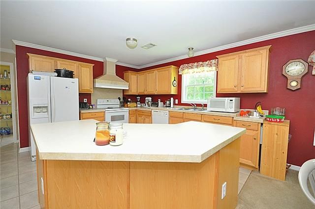 3010 Kennedy Creek Rd, Auburntown, TN 37016