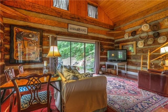 2056 Old Hillsboro Rd, Franklin, TN 37064