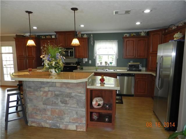 2407 Sylvia Rd, Dickson, TN 37055