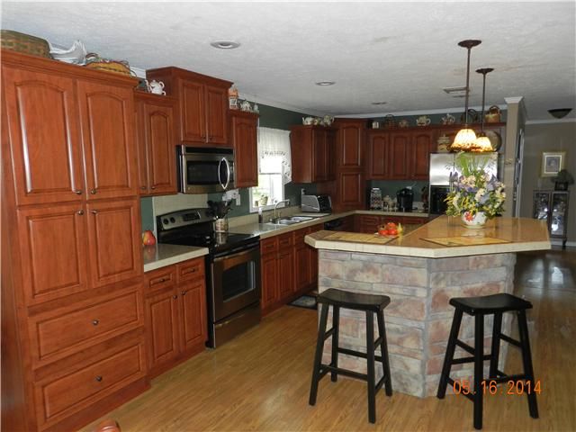 2407 Sylvia Rd, Dickson, TN 37055