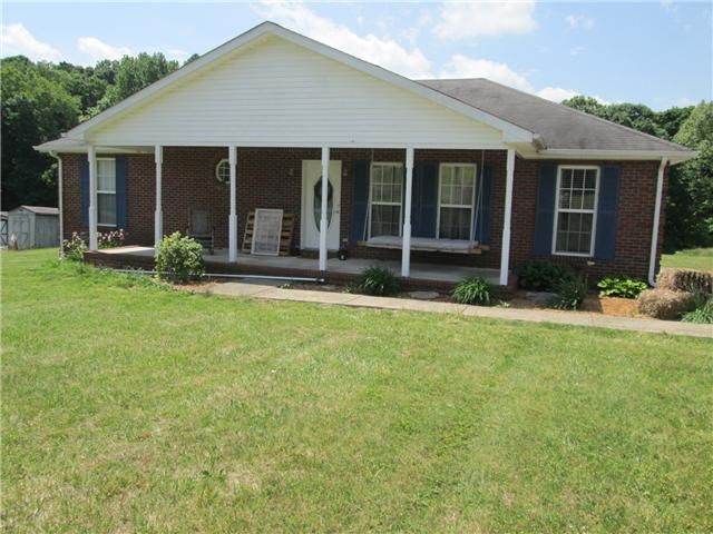 1435 Old Clarksville Pike, Pleasant View, TN 37146