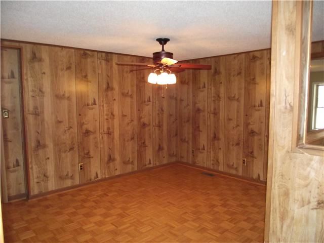 8361 Lebanon Rd, Murfreesboro, TN 37129