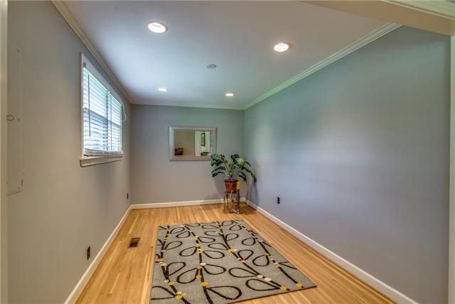 1012 Milesdale Dr, Nashville, TN 37204