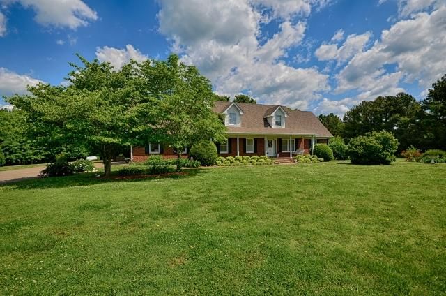 982 Thompson Rd, Pegram, TN 37143