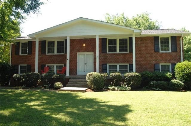 5571 Pettus Rd, Antioch, TN 37013