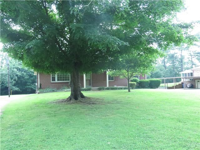 312 Hurst Dr, Old Hickory, TN 37138