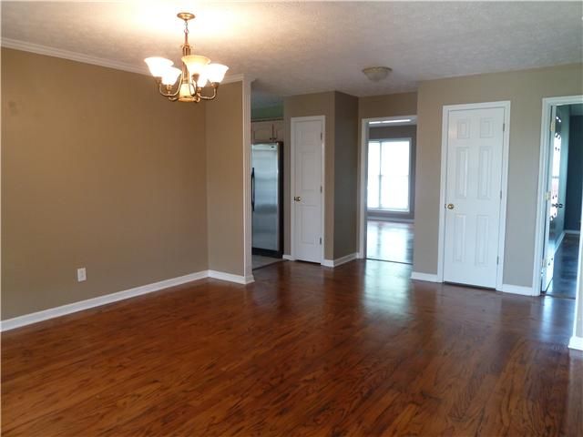 1407 Cason Ln, Murfreesboro, TN 37128