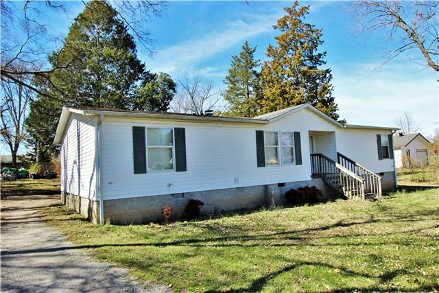 812 Kent Dr, Lebanon, TN 37087