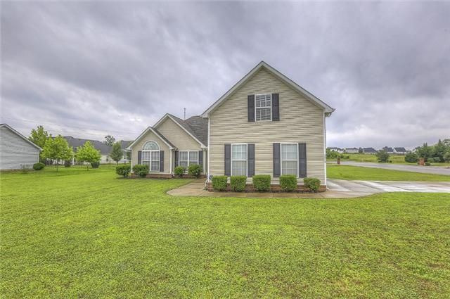 5015 Betsy Ann Ave, Murfreesboro, TN 37129