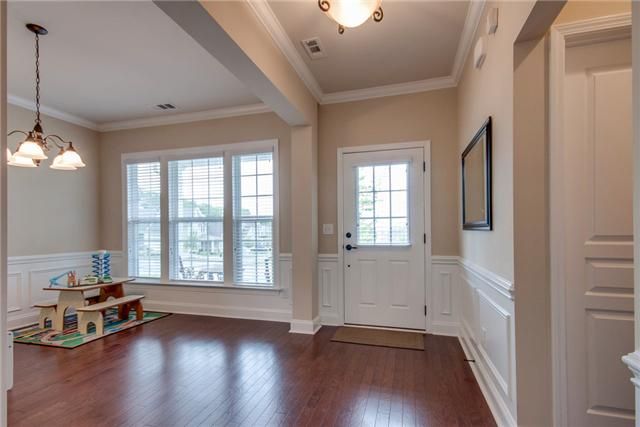 300 Valleyview Dr, Franklin, TN 37064