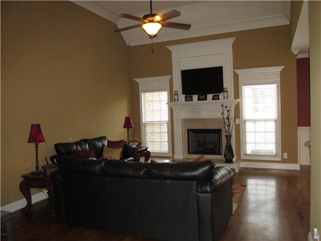 2013 Stonebrook Cir, Mount Juliet, TN 37122