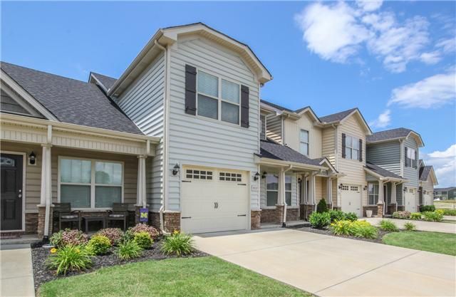 923 Keepsake Diamond Ln, Murfreesboro, TN 37128
