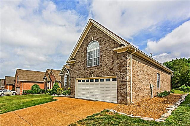 3041 Clyde Cir, Mount Juliet, TN 37122
