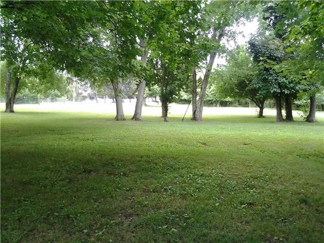 1132 Benders Ferry Rd, Gallatin, TN 37066