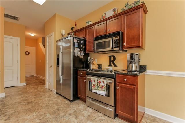 5759 S New Hope Rd, Hermitage, TN 37076