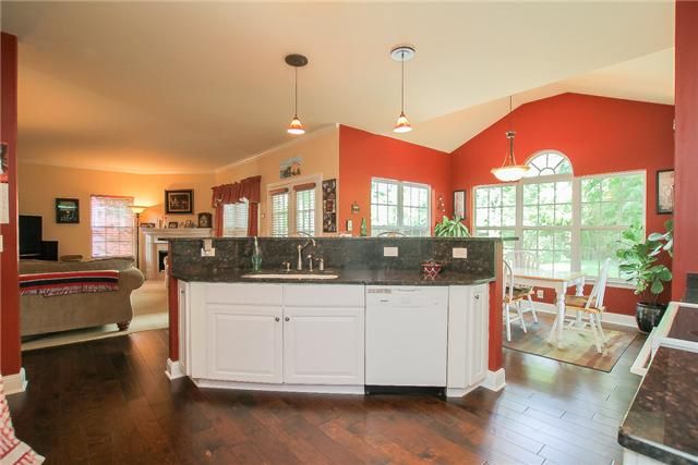 2016 Harvington Dr, Franklin, TN 37069
