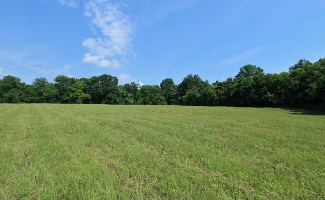 2 Beech Log Rd, Lebanon, TN 37090