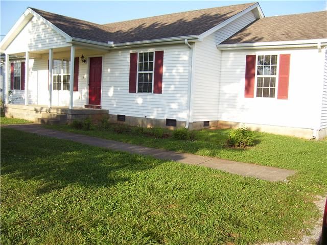 110 Sierra Dr, Murfreesboro, TN 37129