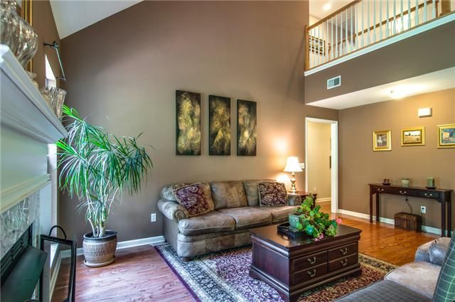 929 Glenridge Ln, Nashville, TN 37221