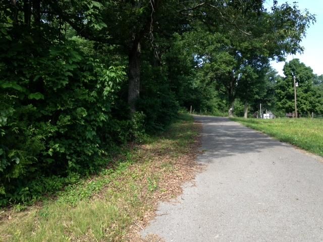 7537 Vaughn Rd, Murfreesboro, TN 37128