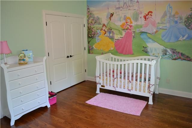 813 Piccadilly Dr, Nolensville, TN 37135