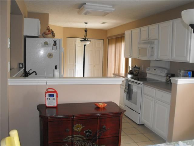 1908 Brookmeadow Ct, Hermitage, TN 37076