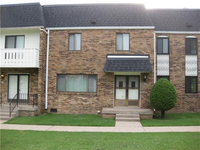 176 Lake Chateau Dr #K4, Hermitage, TN 37076