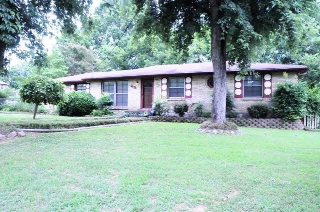 238 Roberta Dr, Hendersonville, TN 37075