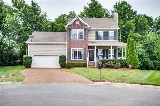 1044 Watauga Ct, Thompsons Station, TN 37179
