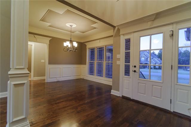 4342 Whirlaway Dr, Murfreesboro, TN 37127