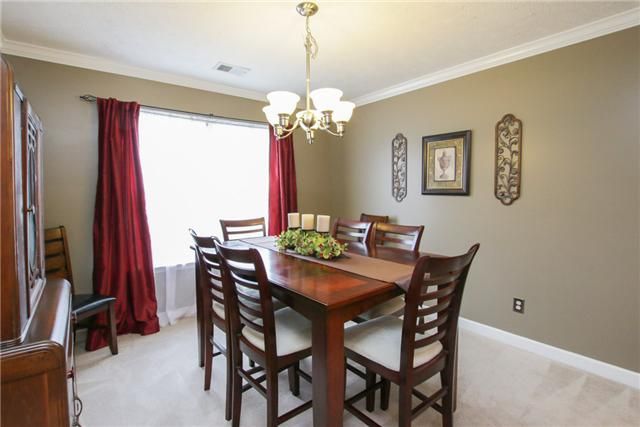 1415 California Dr, Murfreesboro, TN 37129