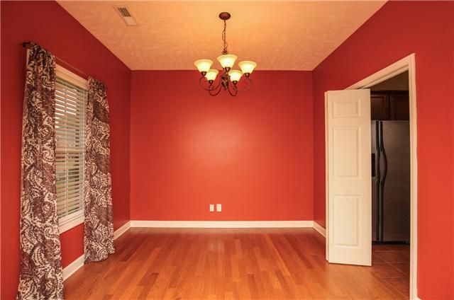 119 Nick Price Dr, Murfreesboro, TN 37129