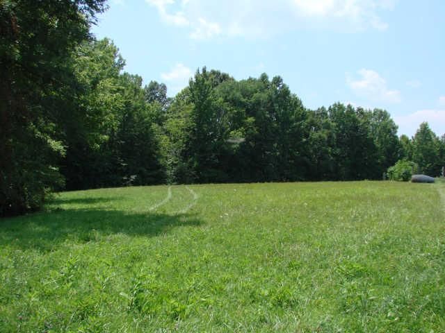 207A Calvert Ridge Rd, Westmoreland, TN 37186