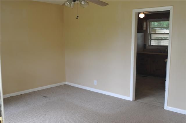 1015 Netherland Dr, Murfreesboro, TN 37130
