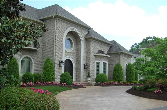 1116 Safety Harbor Cv, Old Hickory, TN 37138
