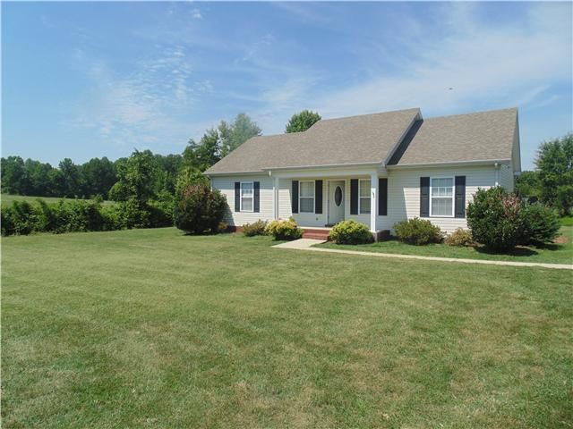 1013 Mount Vernon Rd, Bethpage, TN 37022