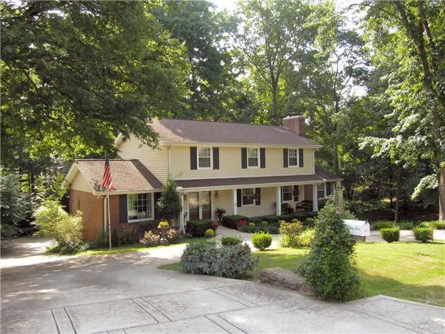 288 Raintree Dr, Hendersonville, TN 37075