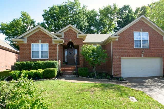 5009 Vineyard Pt, Hermitage, TN 37076