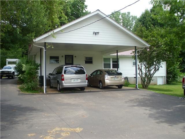 1920 Elam Rd E, Murfreesboro, TN 37127